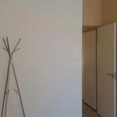 Downtown With Parking Next To Subway Apartment Porto